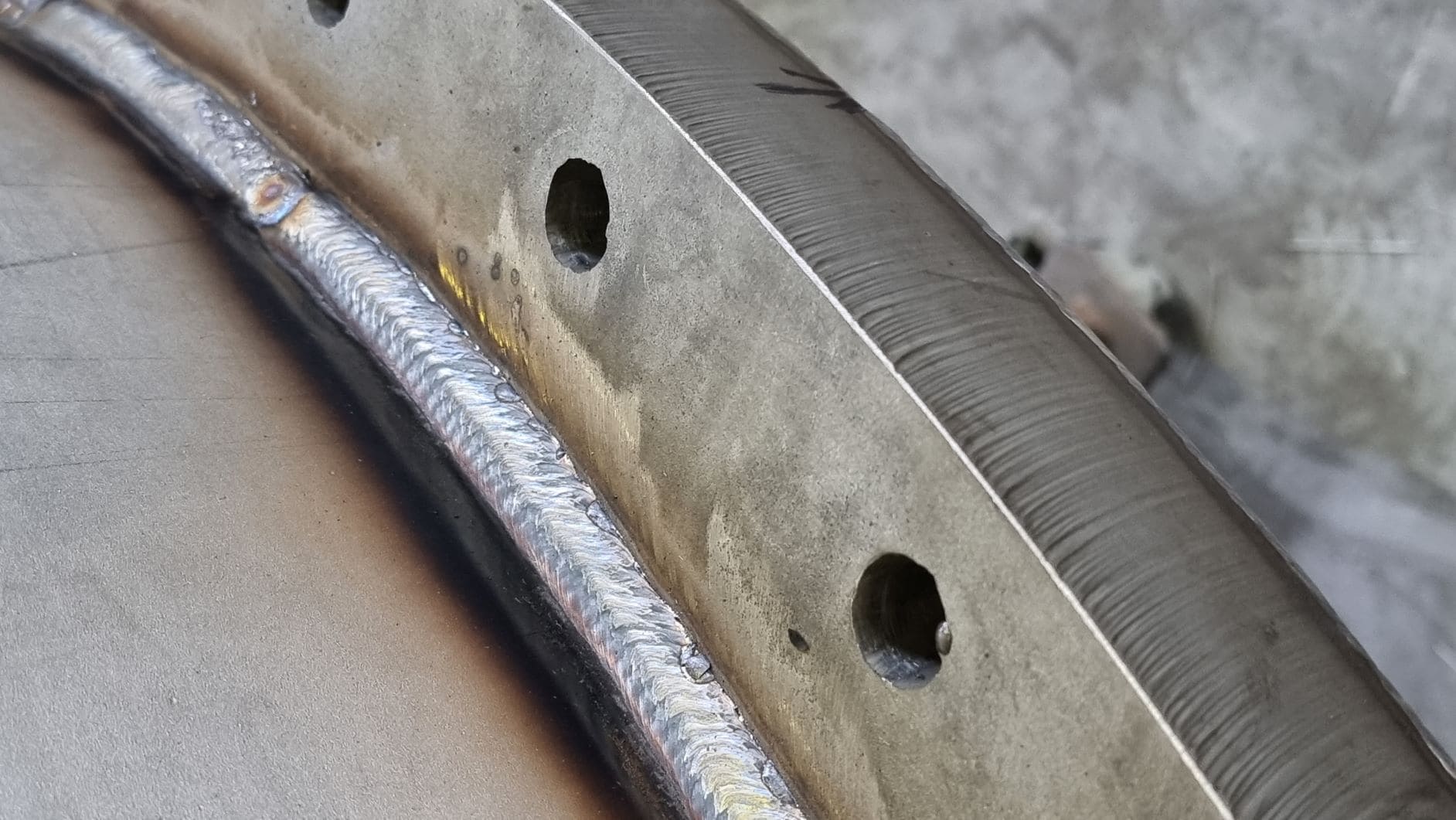 10mm 32615 to 316 flange MIG welding 10mm 32615 to 316 flange MIG welding